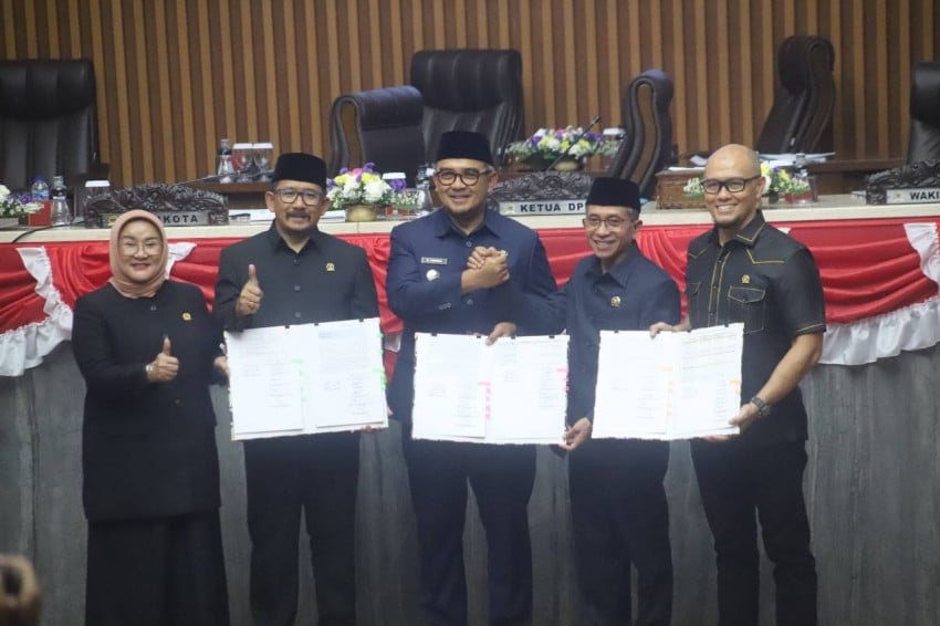 DPRD Bandung Sahkan Raperda Gedung Inspektorat dan RSUD Multitahun